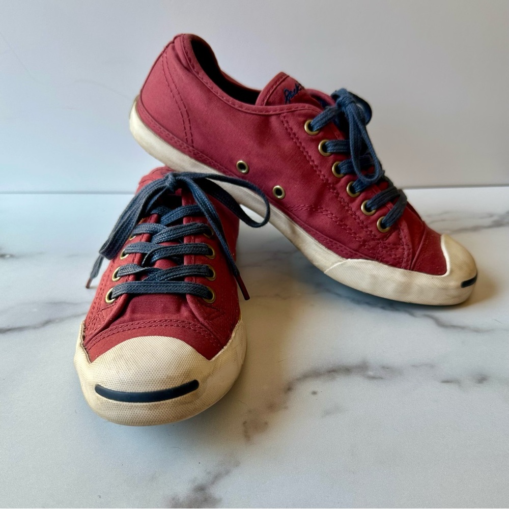 Converse Jack Purcell Burgundy Low Top Sneakers (7.5)